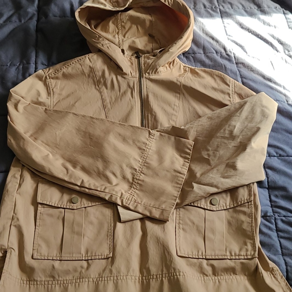 Wind jacket